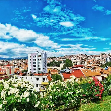 بيت ضيافة Sofia ساندانسكي